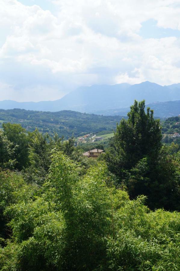 Casa Vacanze L'Agrifoglio Leilighet Montefalcione Eksteriør bilde